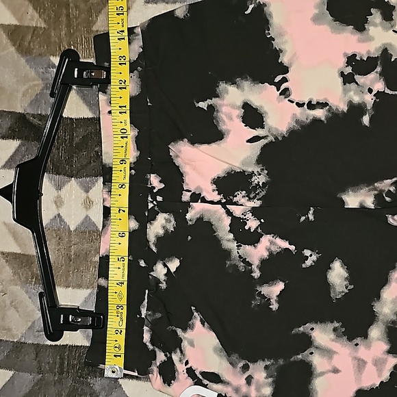 Pink Floyd Shorts - Picture 12 of 16